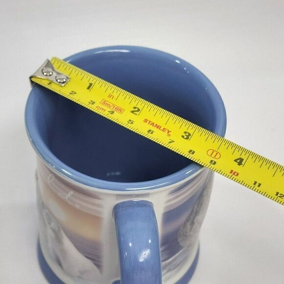 Polar Bears 3-D Embossed Coffee Tea Mug SeaWorld - Picture 3 of 9